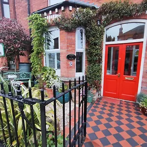 https://acara-house-bed-breakfast.dublin-hotelsweb.com