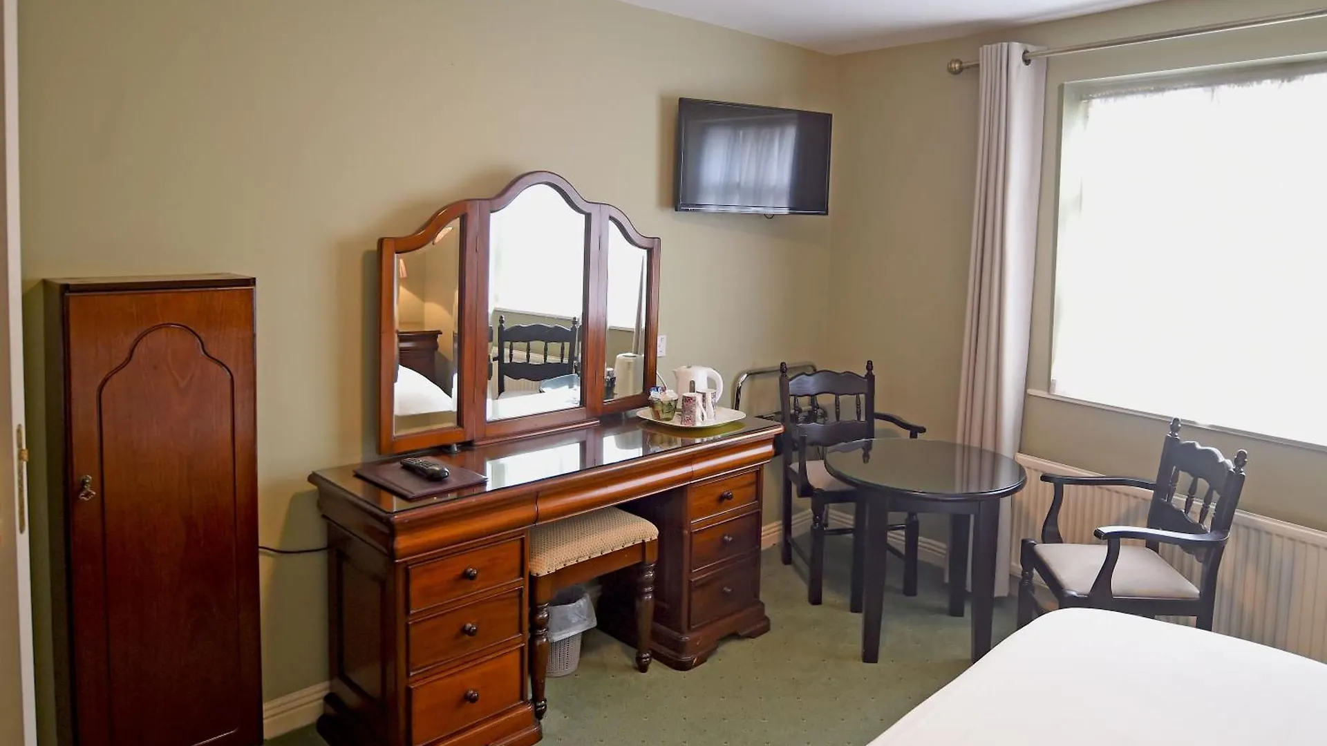 Clooneen House Westport Guest house